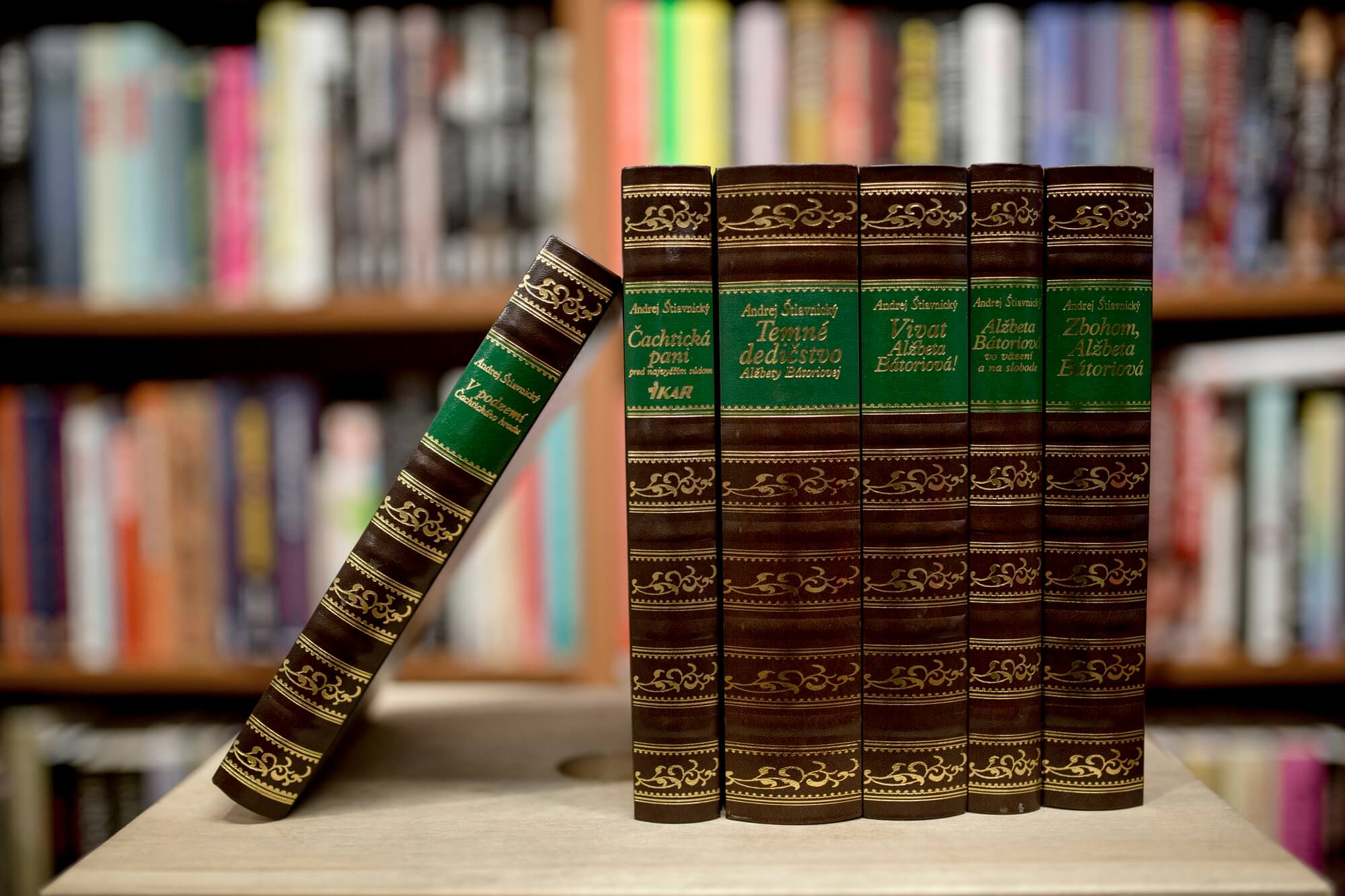خرید و قیمت کتاب نفیس